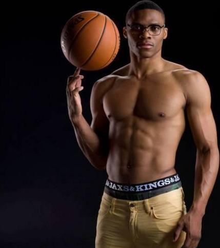 世界杯小组赛H组赛程：乌拉圭vs西班牙北京时间6月27日8点（世界杯H组小组赛：乌拉圭对阵西班牙，北京时间6月27日8：00开球）