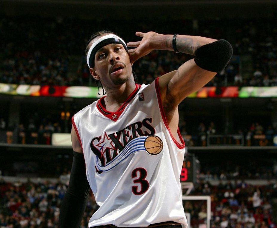 湖人108-125不敌太阳结束7连胜，东契奇38+11+9失误，詹姆斯10分，狄龙33分（湖人108-125负太阳，7连胜告终；东契奇38+11+9失误，詹姆斯10分，狄龙33分）