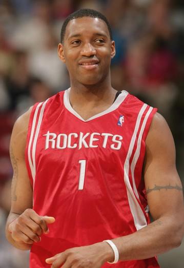 广东男篮33分大胜晋级八强，徐杰23+6胡明轩复出10+3，王洪泽9分（广东男篮33分大捷挺进八强：徐杰23+6，胡明轩复出10+3，王洪泽9分）