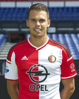 奥格斯堡2-0勒沃库森，吉安努利斯传射，药厂三中门框（奥格斯堡2-0击败勒沃库森：吉安努利斯一传一射，药厂三度憾中门框）