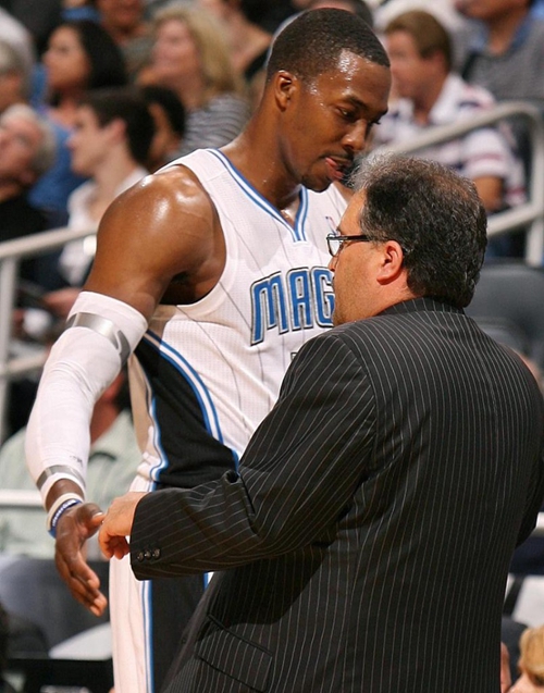 赛季还没开始北京遭噩梦！三国手遭不同程度伤病，许利民批评全队（赛季未开北京先遭重击：三名国手伤势各异，许利民痛批全队）